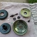 Несправності вакуумного підсилювача гальм, ознаки, причини (несправність) Несправності вакуумного підсилювача гальм, ознаки, причини
