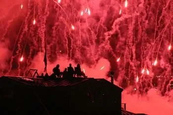 Як фотографувати салюти (спалахів один кадр) Як фотографувати салюти