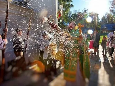 Як ділитися пасхальною радістю з ближніми (відео) (ближніми) Як ділитися пасхальною радістю з ближніми (відео)