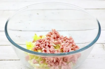 Окрошка на мінералці - рецепт з покроковими фото (рецепти повсякденні) Окрошка на мінералці - рецепт з покроковими фото