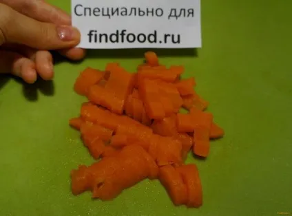 Олів'є з копченою куркою рецепт з фото (кубиками приблизно того) Олів'є з копченою куркою рецепт з фото