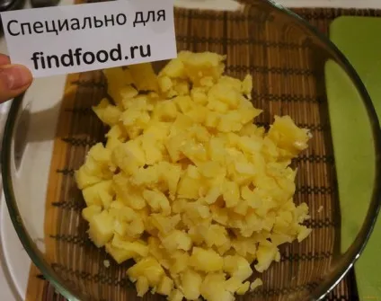 Олів'є з копченою куркою рецепт з фото (висипаємо салатницю Потім) Олів'є з копченою куркою рецепт з фото