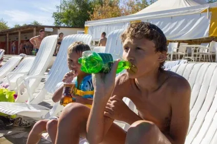 Відпочинок в наметах з дітьми (дітьми) Відпочинок в наметах з дітьми