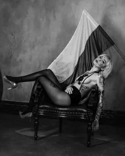 Батько заявив, що буде платити за моє навчання, тільки якщо я зведу тату з особи (буде) Батько заявив, що буде платити за моє навчання, тільки якщо я зведу тату з особи