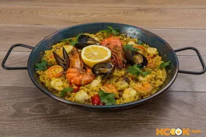 Паелья класична (з морепродуктами і овочами) - іспанський рецепт з фото (паелья) Паелья класична (з морепродуктами і овочами) - іспанський рецепт з фото