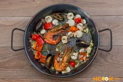 Паелья класична (з морепродуктами і овочами) - іспанський рецепт з фото (паелья рецепт класичний з овочами) Паелья класична (з морепродуктами і овочами) - іспанський рецепт з фото