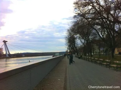 Відгук що подивитися в Братиславі за один, cherry tone travel (один) Відгук що подивитися в Братиславі за один, cherry tone travel