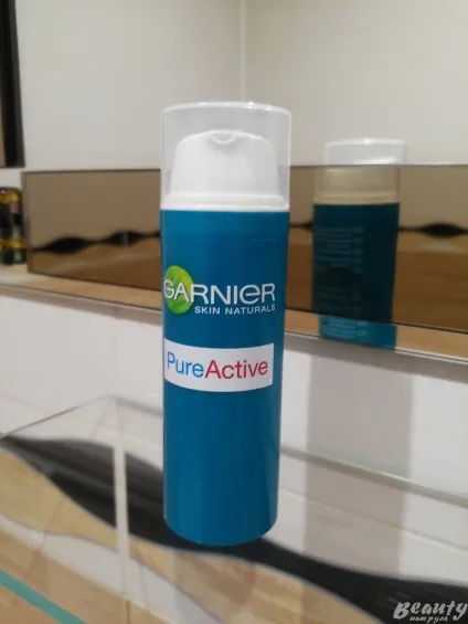 Відгуки про зволожуючий крем від прищів garnier чиста шкіра актив з матуючим ефектом (креми) Відгуки про зволожуючий крем від прищів garnier чиста шкіра актив з матуючим ефектом