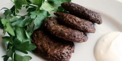 Печінкові котлети з курячої печінки покрокові рецепти (печінкові) Печінкові котлети з курячої печінки покрокові рецепти