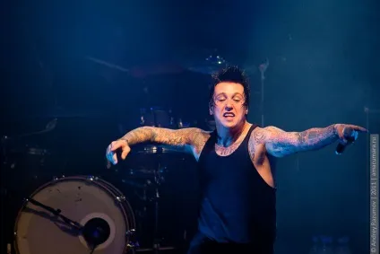 Papa roach задали нову висоту клубним концертам (австрія) Papa roach задали нову висоту клубним концертам