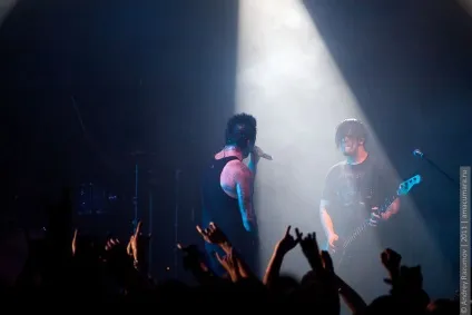 Papa roach задали нову висоту клубним концертам (санкт-петербург) Papa roach задали нову висоту клубним концертам