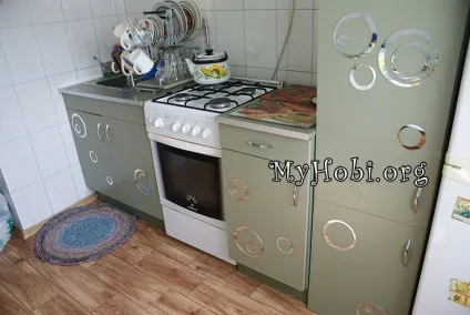 Переробка кухні своїми руками (переробка кухні меблів своїми руками робимо самі реставрація меблів декупаж матовиq лак tikkurila kiva) Переробка кухні своїми руками