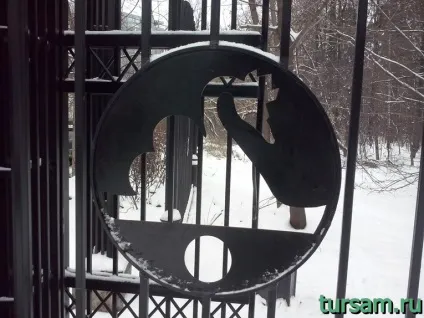 Парк Покровське-Стрешнєва фото, пам'ятки, адреса, як дістатися до парку (джерело царівна лебідь в парку покровське Стрешнево) Парк Покровське-Стрешнєва фото, пам'ятки, адреса, як дістатися до парку