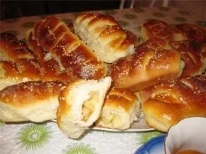 Пиріжки з яблуками здобні, дріжджові, листкові, сирні (начинка для пиріжків з яблук) Пиріжки з яблуками здобні, дріжджові, листкові, сирні