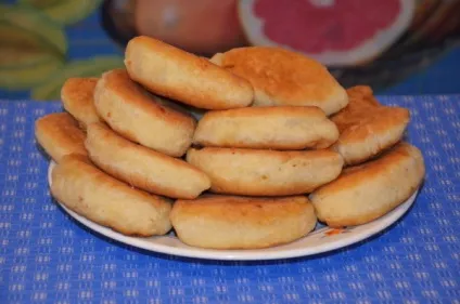 Пиріжки з яблуками здобні, дріжджові, листкові, сирні (яблуками) Пиріжки з яблуками здобні, дріжджові, листкові, сирні
