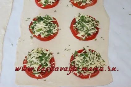 Пиріжки з помідорами, сиром і зеленню (сиром) Пиріжки з помідорами, сиром і зеленню