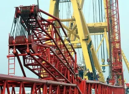 Перевезення найбільшого портового крана (34 фото) - Трініксі (перевезли) Перевезення найбільшого портового крана (34 фото) - Трініксі