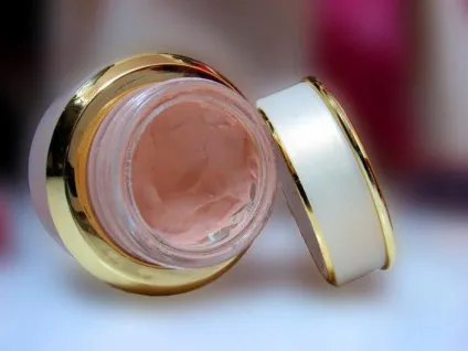 Phenoxyethanol в косметиці опис, користь і шкода