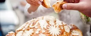 Чому на весіллі кричать гірко і після цього цілуються (чому) Чому на весіллі кричать гірко і після цього цілуються