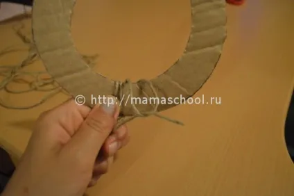 Підкова з ниток своїми руками, майстер-клас як зробити підкову з ниток (руками) Підкова з ниток своїми руками, майстер-клас як зробити підкову з ниток