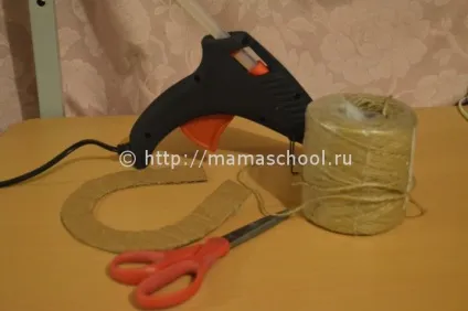 Підкова з ниток своїми руками, майстер-клас як зробити підкову з ниток (ниток) Підкова з ниток своїми руками, майстер-клас як зробити підкову з ниток