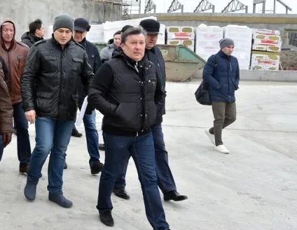 Підрядники поділили 2 путінських мільярда на дороги Казані (дороги) Підрядники поділили 2 путінських мільярда на дороги казани