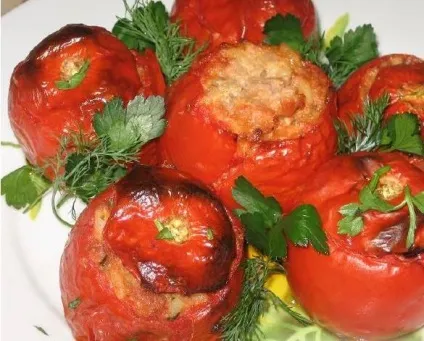 Помідори, фаршировані фаршем і грибами - покроковий рецепт з фото на (кухарі) Помідори, фаршировані фаршем і грибами - покроковий рецепт з фото на