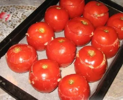 Помідори, фаршировані фаршем і грибами - покроковий рецепт з фото на (фаршировані фаршем грибами) Помідори, фаршировані фаршем і грибами - покроковий рецепт з фото на