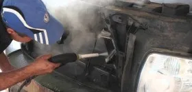 Промивання радіатора автомобіля - поради для самостійних відео (автомобіля) Промивання радіатора автомобіля - поради для самостійних відео