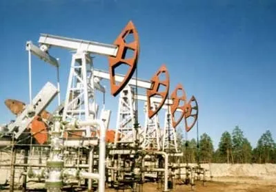 походження нафти
