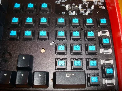 Розбирання і ремонт клавіатури razer black widow, все для веб-дизайнера і програміста (розбирання) Розбирання і ремонт клавіатури razer black widow, все для веб-дизайнера і програміста