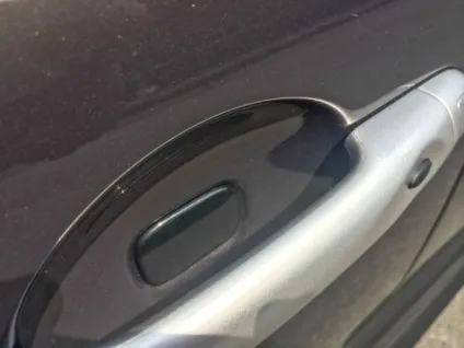Renault card key - функція - вільні руки (hands free) Renault card key - функція - вільні руки