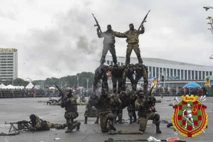Лицарі неба »підкорили столицю - на славу батьківщини (лицарі) Лицарі неба »підкорили столицю - на славу батьківщини