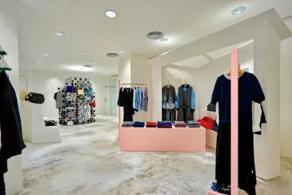 Як оформити інтер'єр магазину дизайн comme des garçons (garçons) Як оформити інтер'єр магазину дизайн comme des garçons