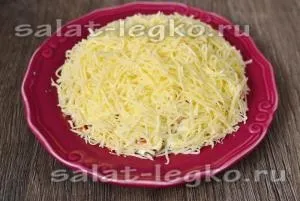 Салат - Рафаелло, рецепт з куркою, грибами і морквою по корейськи (корейськи) Салат - Рафаелло, рецепт з куркою, грибами і морквою по корейськи