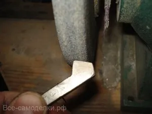 Саморобний блоковий арбалет з ресори, все саморобки (ресори) Саморобний блоковий арбалет з ресори, все саморобки