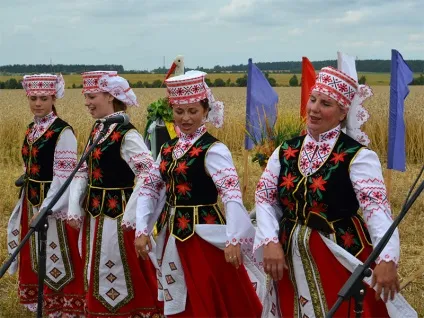 Найяскравіші українські фестивалі народної культури (народної) Найяскравіші українські фестивалі народної культури