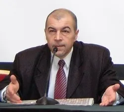 Сьогодні невигідно займатися бізнесом в заміській нерухомості »(займатися) Сьогодні невигідно займатися бізнесом в заміській нерухомості »