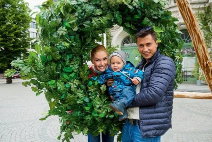 Сімейний людина актор Павло Прилучний хто його дружина скільки дітей (сімейний) Сімейний людина актор Павло Прилучний хто його дружина скільки дітей