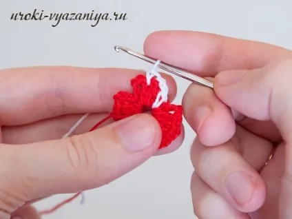 Шапочка для дівчинки гачком схеми на всі пори року (гачком) Шапочка для дівчинки гачком схеми на всі пори року