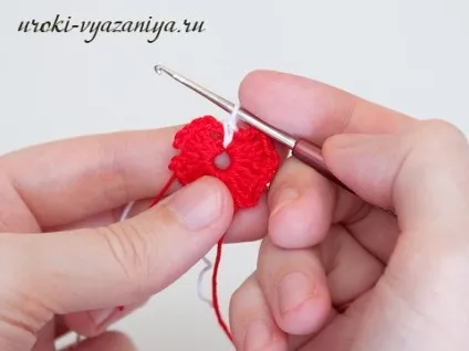 Шапочка для дівчинки гачком схеми на всі пори року (річна шапочка гачком для дівчинки) Шапочка для дівчинки гачком схеми на всі пори року