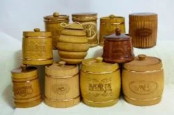 Скільки зберігається мед і при різних умовах (скільки) Скільки зберігається мед і при різних умовах