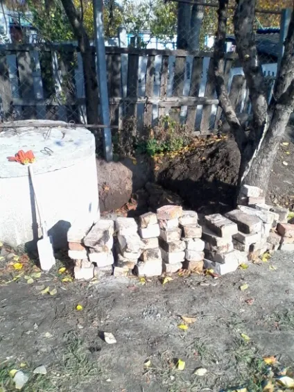 Зливна яма в приватному будинку своїми руками (приватному) Зливна яма в приватному будинку своїми руками