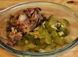 Солянка з грибами - рецепт з фото