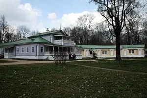 Спаське-Лутовинова - mycicerone (Тургенєве Тульської області) Спаське-Лутовинова - mycicerone