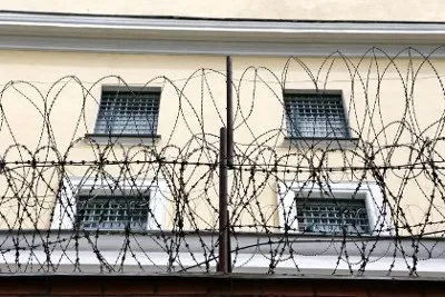 Який термін загрожує за заподіяння смерті з необережності (поняття заподіяння смерті з необережності) Який термін загрожує за заподіяння смерті з необережності