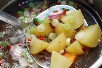 Суп з потрохами - на курячому бульйоні з вермішеллю (курячому бульйоні вермішеллю) Суп з потрохами - на курячому бульйоні з вермішеллю