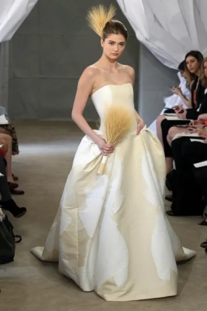 Весільні сукні 2012-2013 carolina herrera spring (carolina) Весільні сукні 2012-2013 carolina herrera spring