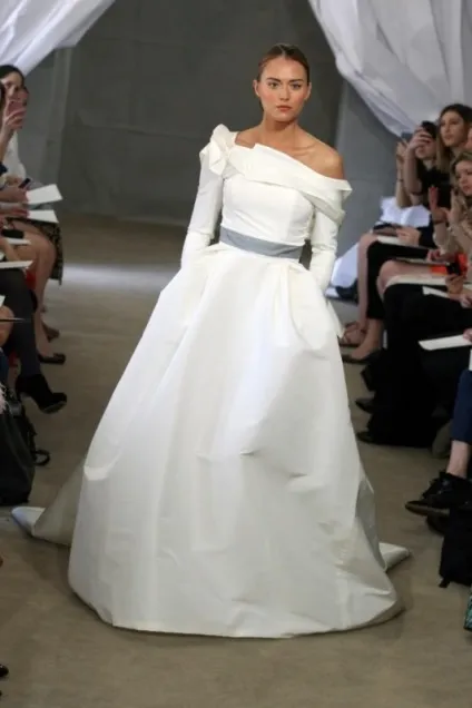 Весільні сукні 2012-2013 carolina herrera spring (сукні) Весільні сукні 2012-2013 carolina herrera spring