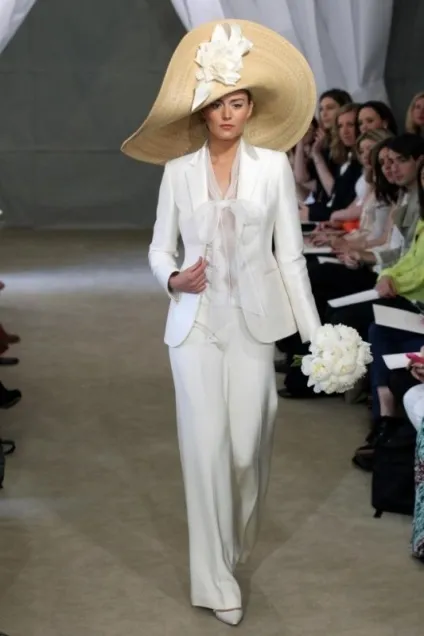 Весільні сукні 2012-2013 carolina herrera spring (сукні) Весільні сукні 2012-2013 carolina herrera spring